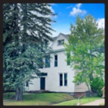 Building Photo - 1513 E Superior St