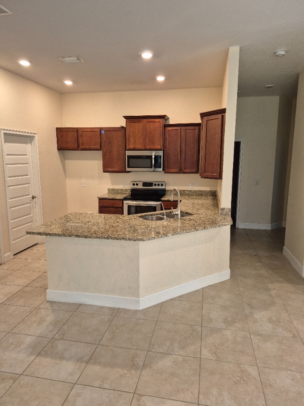 Building Photo - 2043 Ananas Rd