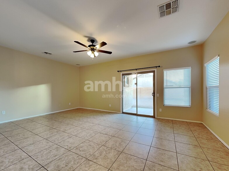 Building Photo - 5409 W Fremont Rd