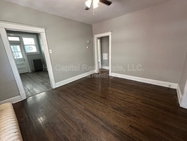 Building Photo - 6715 Bartmer Ave