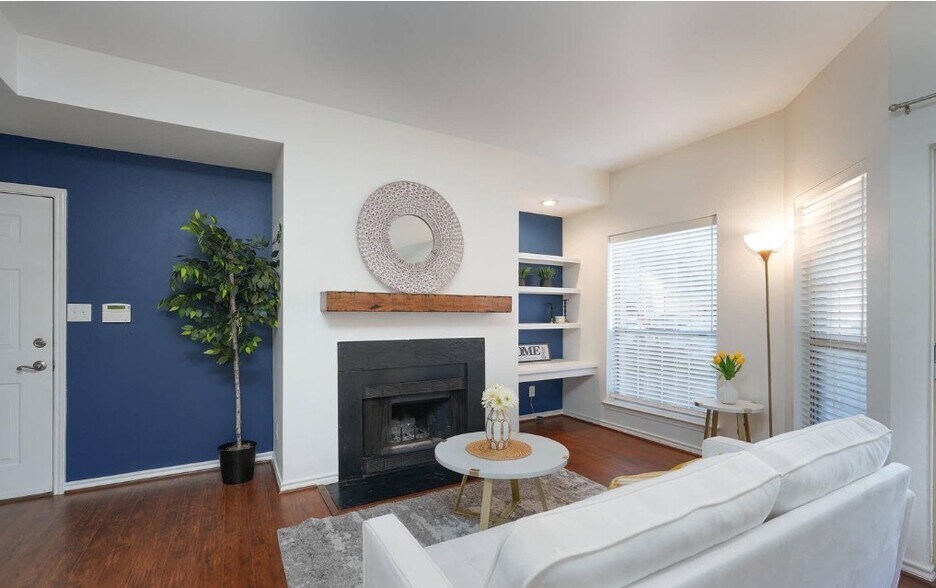 Building Photo - 3922 Penderview Dr