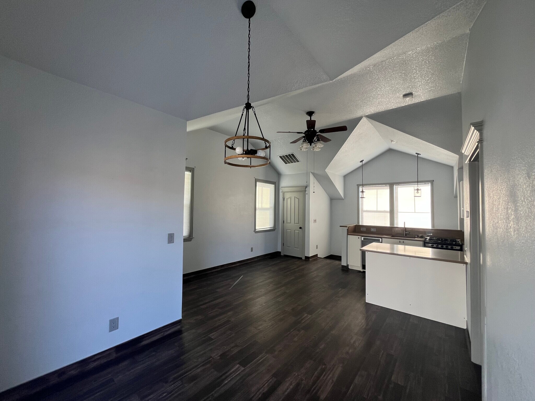 Living by Balcony - 9267 E 107th Ave