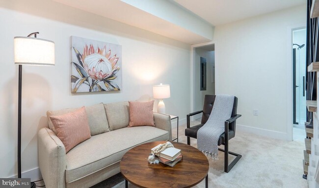 Building Photo - WOW brand new with Deck