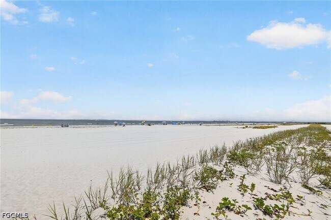 Building Photo - 100 Estero Blvd