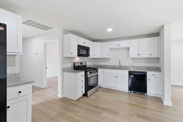 Building Photo - 404 S Murray St