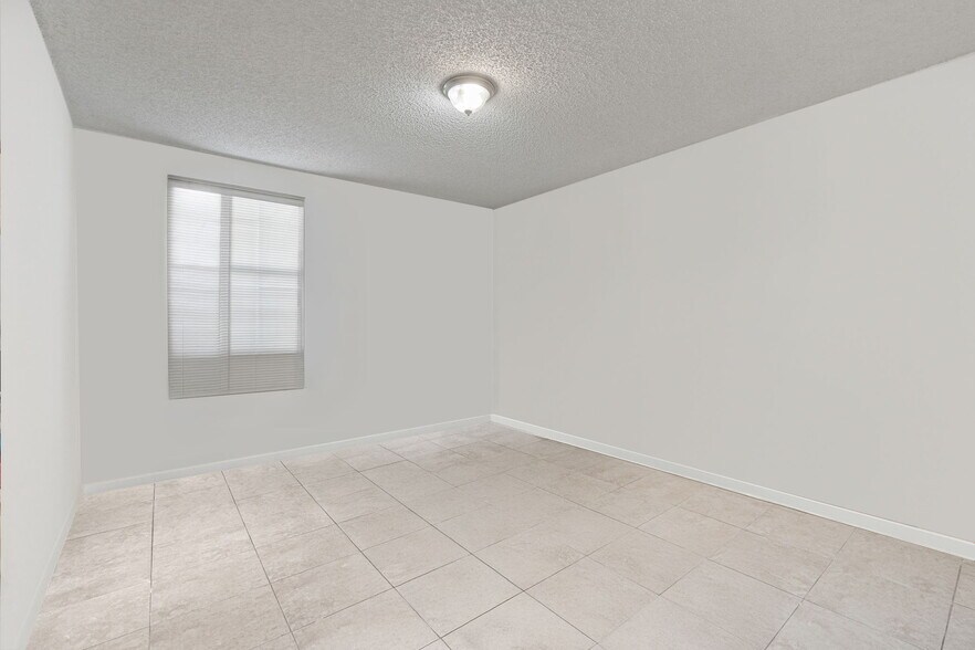 Building Photo - 9766 NW 47th Ter