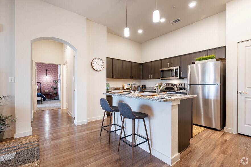 Water Oak 12234 Heatherly Dr Austin TX 78747 Apartment Finder