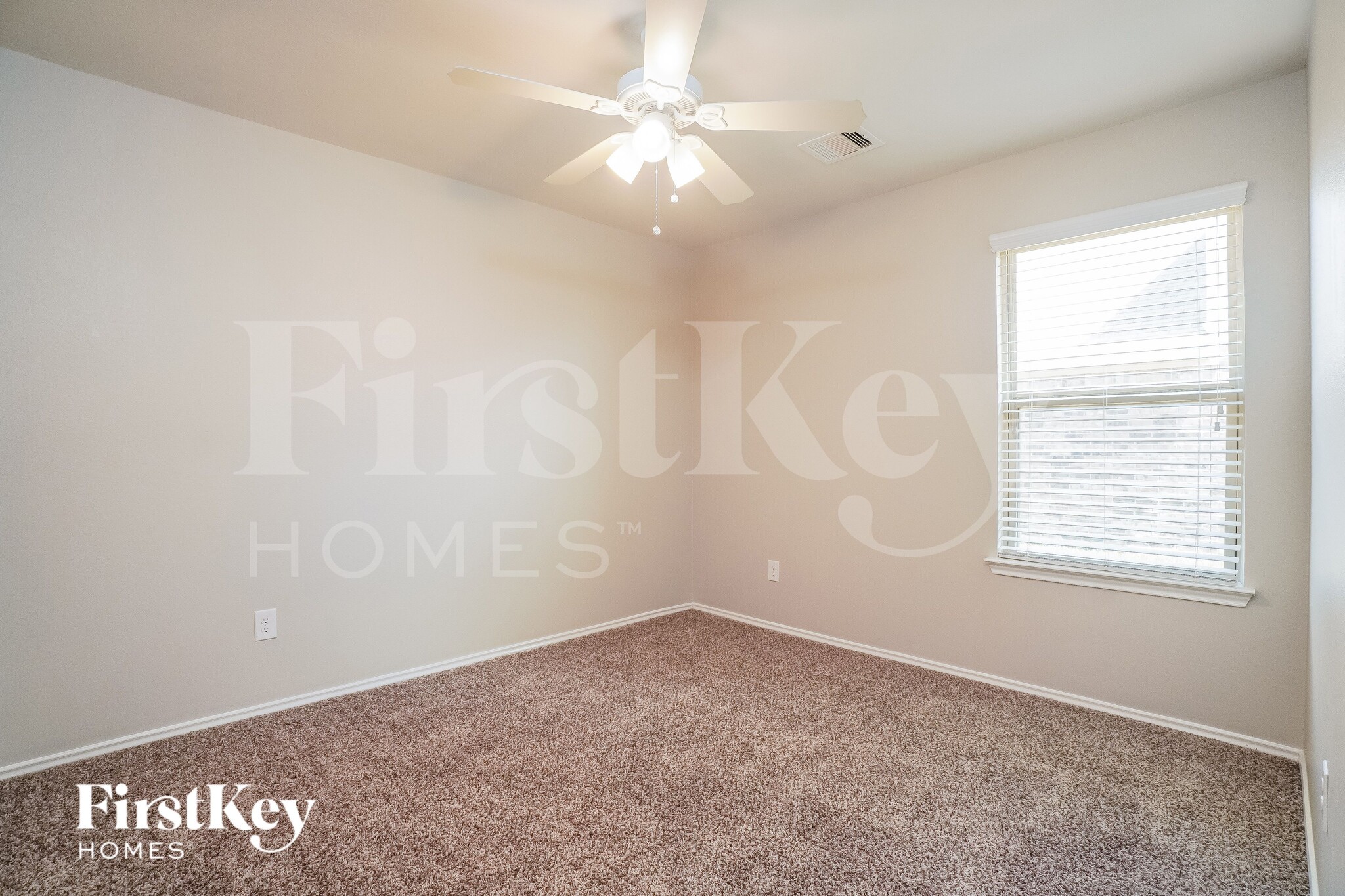 Building Photo - 2623 Lincolns Meadow Dr