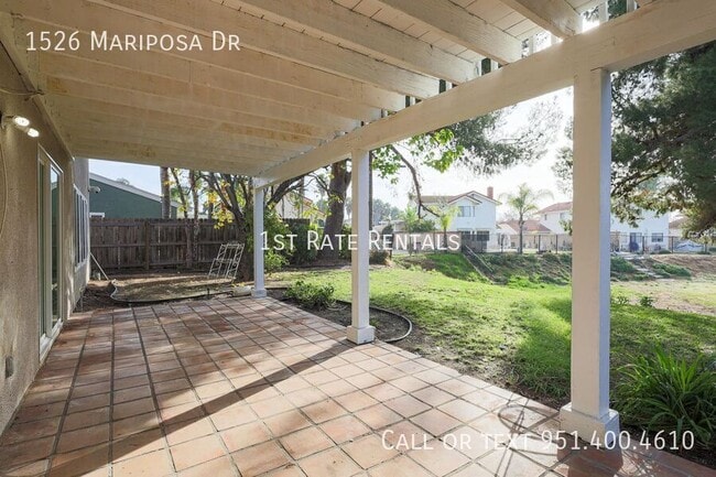 Building Photo - 1526 Mariposa Dr