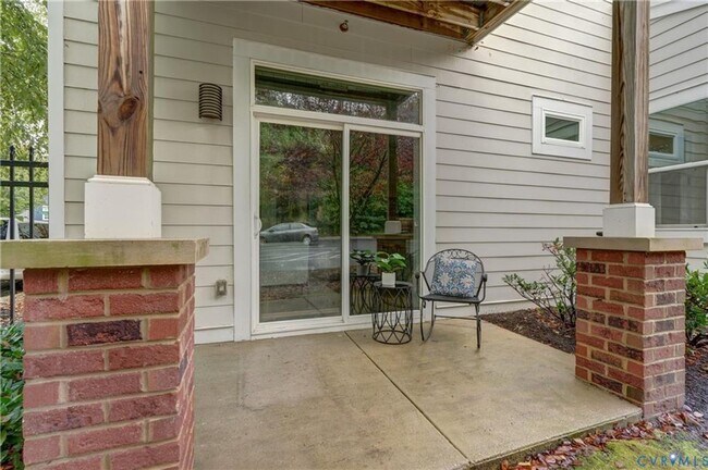 Building Photo - Now Available – Partially Furnished Luxury Condo with Rooftop Terrace | Ideal for Incoming VCU St...