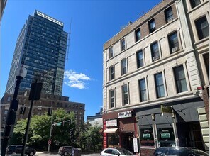 Building Photo - 145 Pearl St