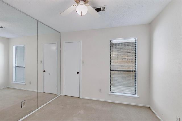 Building Photo - 2205 La Costa Dr