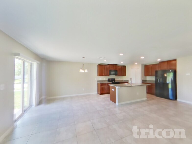 Building Photo - 11046 Standing Stone Dr