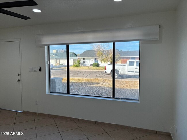 Building Photo - 8819 W Roma Ave