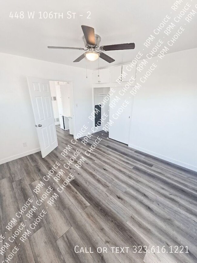 Building Photo - 448 W 106th St