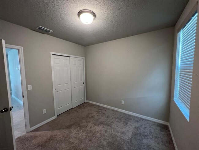 Building Photo - 3163 Bella Vista Dr