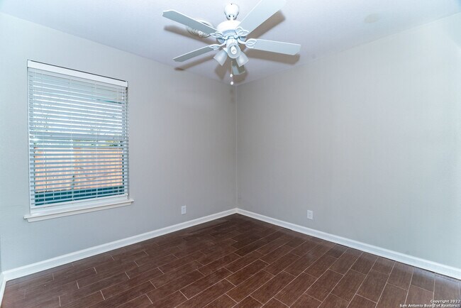 Building Photo - 447 Brees Blvd