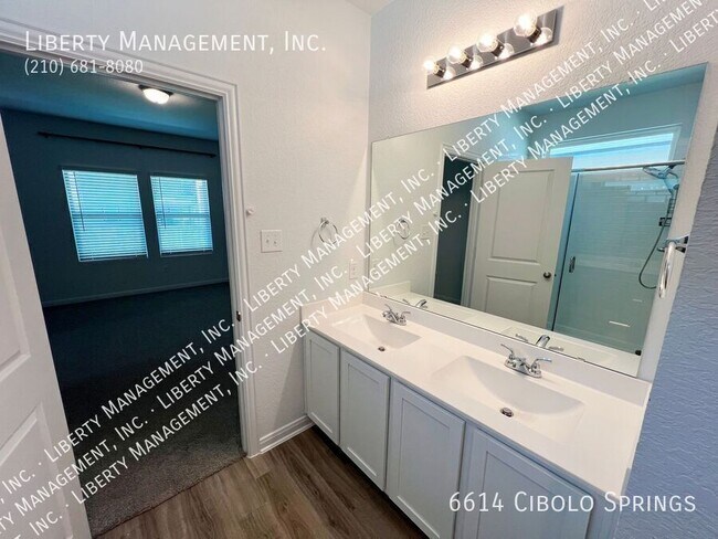 Building Photo - 6614 Cibolo Springs