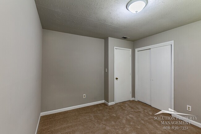 Building Photo - 4272 Carlos Ct