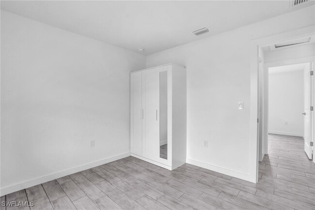 Building Photo - 2812 15th St SW