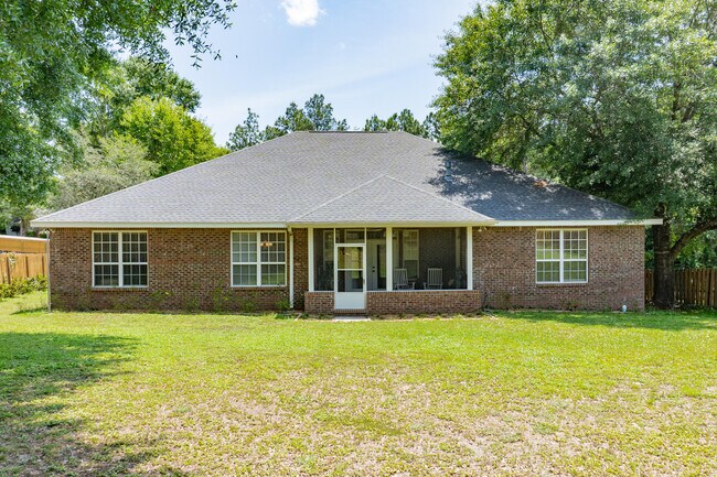 Building Photo - 606 Shoal River Dr