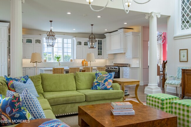 Building Photo - 207 Monmouth Ave