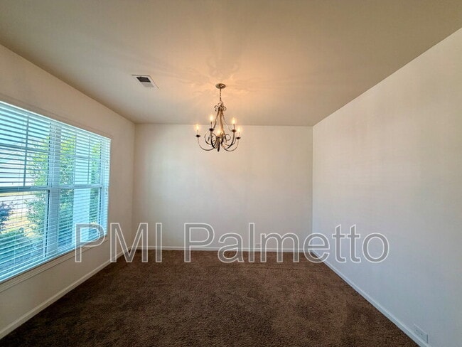 Building Photo - 141 Hay Meadow Ln