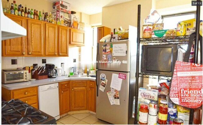 Building Photo - 17 Highgate St