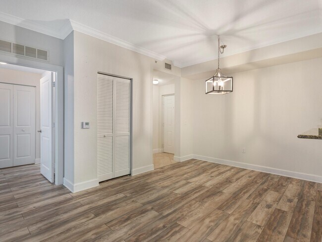 Building Photo - 1660 Renaissance Commons Blvd