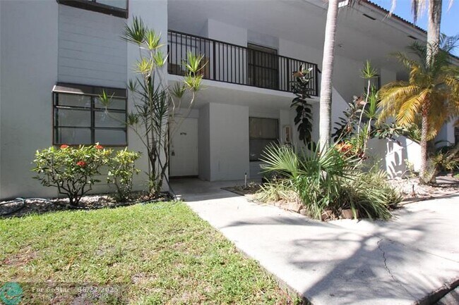 Building Photo - 8795 NW 35th St