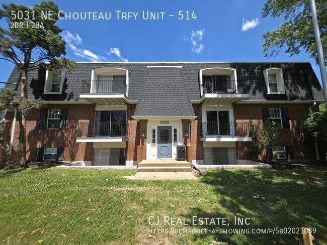 Building Photo - 5031 NE Chouteau Trafficway