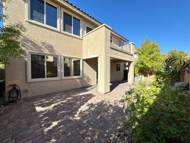 Building Photo - Tuscany Parcel 22