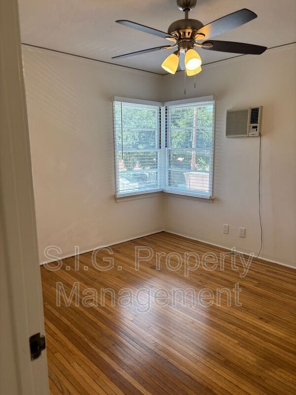 Building Photo - 1605 N Verdugo Rd