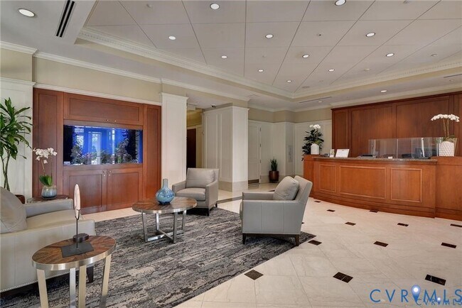 Building Photo - 301 Virginia St