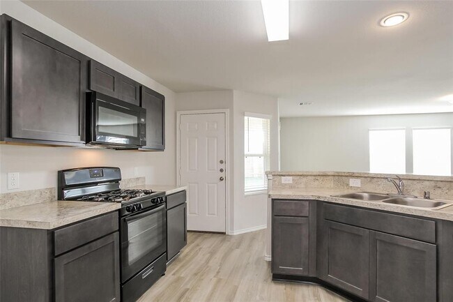 Building Photo - 25238 Sanitas Valley Dr