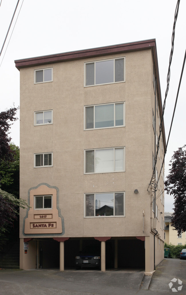 Building Photo - Santa Fe Apartments