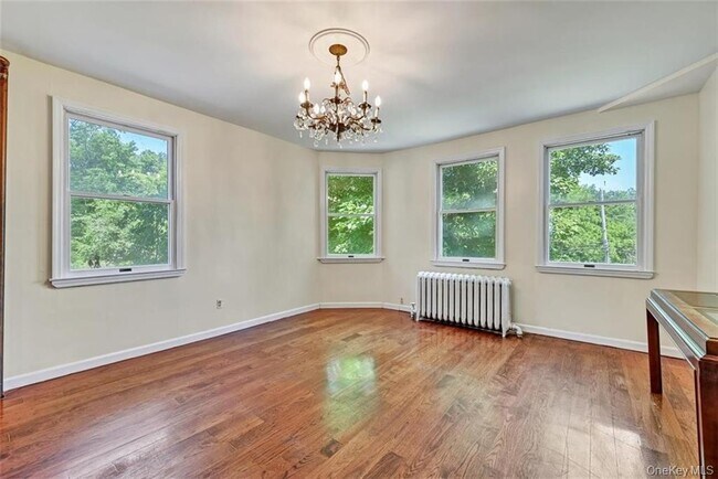 Building Photo - 7 Schunnemunk Rd