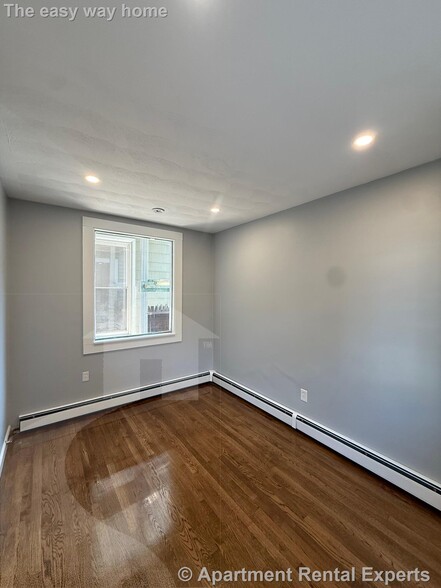 Building Photo - 58 Vinal Ave