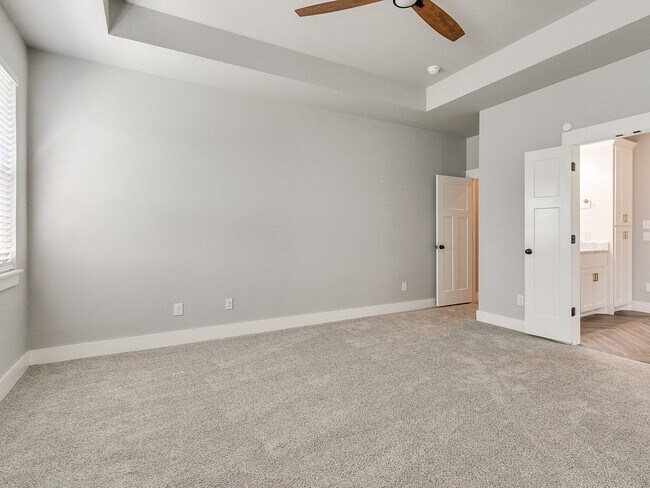 Building Photo - 5 Bedrooms + 3 Baths + Piedmont Schools