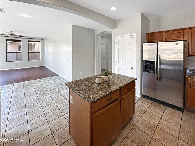 Building Photo - 3078 S Southwind Dr