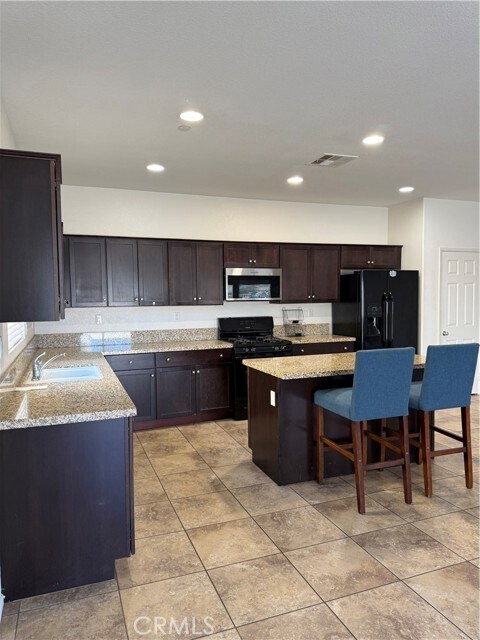 Building Photo - 6840 Sunsight Wy