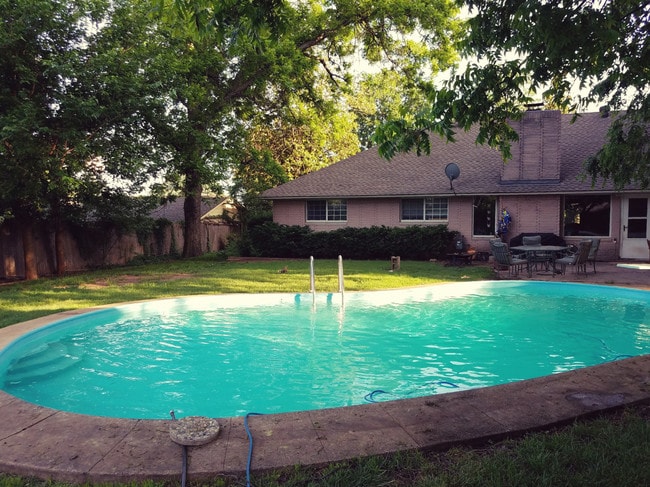 Primary Photo - Terrace