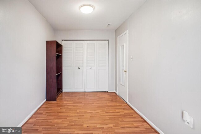 Building Photo - 3356 Woodburn Rd