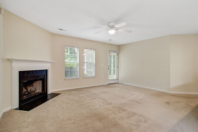 Building Photo - 5135 Ballantine Dr