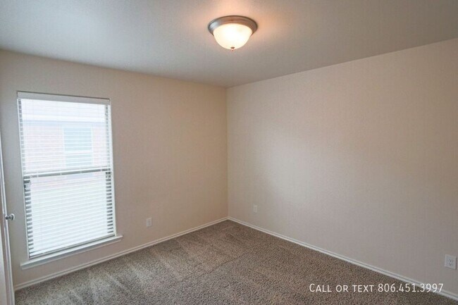 Building Photo - 7431 104th St