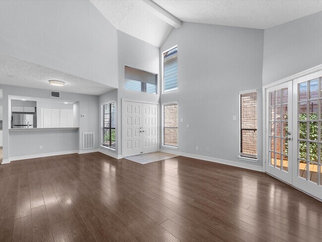 Building Photo - 1210 Normans Woods St