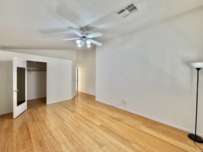 Building Photo - 8319 Haven Cove Ave