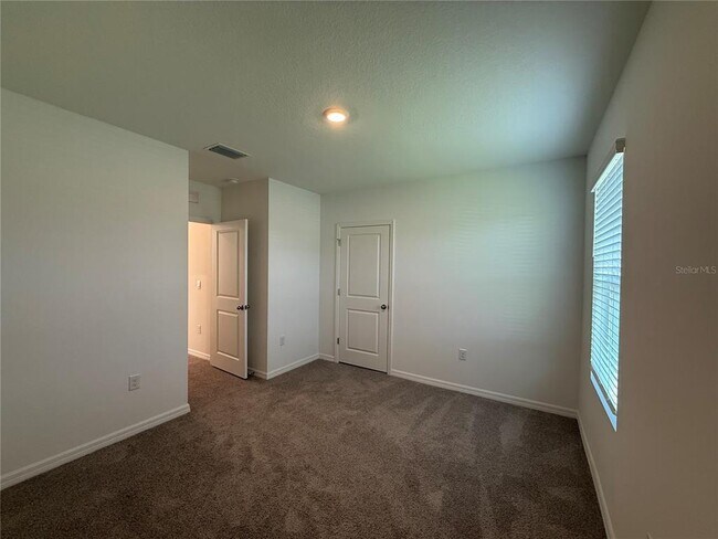 Building Photo - 33142 Osprey Peak Wy