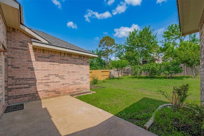 Building Photo - 17202 Sheffield Bend Dr