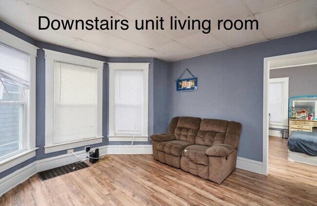 Building Photo - 52 Corson Ave